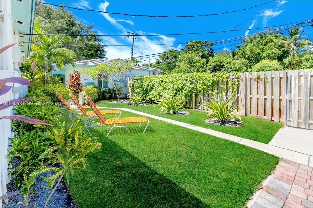 8826 NE 2nd Avenue , Unit 8826, El Portal, FL 33138 Photo