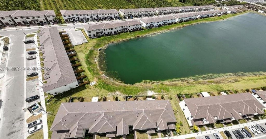 9928 SW 228th Terrace , Miami, FL 33190 Photo