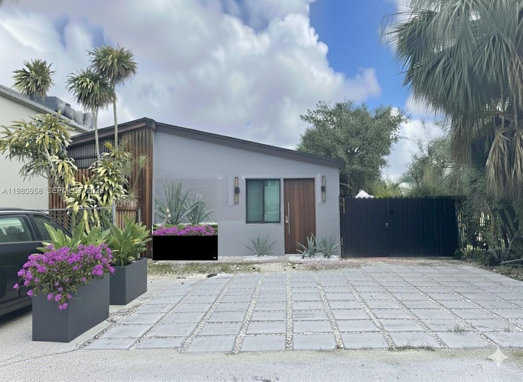 4518 NW 185th St, Miami Gardens, FL 33055 Photo