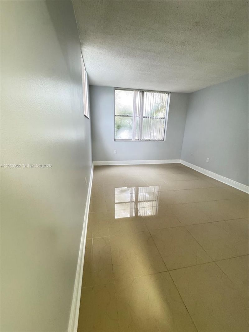 1800 Sans Souci Blvd, Unit 341, North Miami, FL 33181 Photo