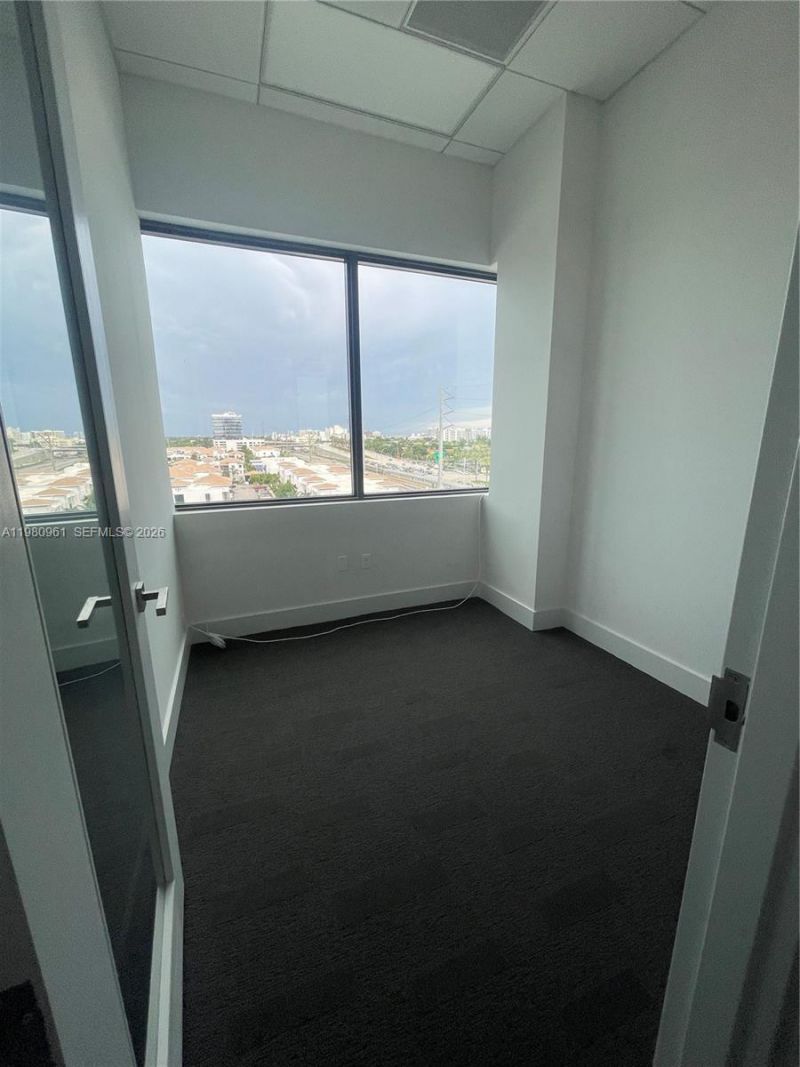 19790 W Dixie Hwy , Unit 610, Aventura, FL 33180 Photo