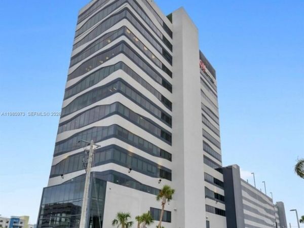 19790 W Dixie Hwy , Unit 611, Aventura, FL 33180