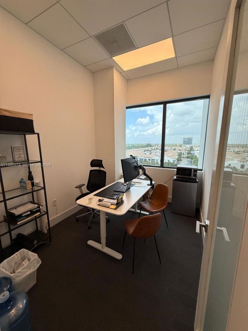 19790 W Dixie Hwy , Unit 611, Aventura, FL 33180 Photo