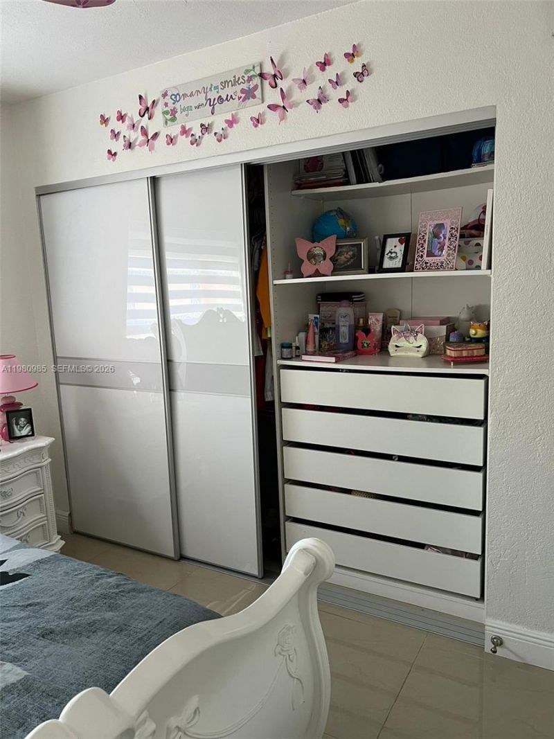 13715 Kendale Lakes Cir, Unit A-304, Miami, FL 33183 Photo