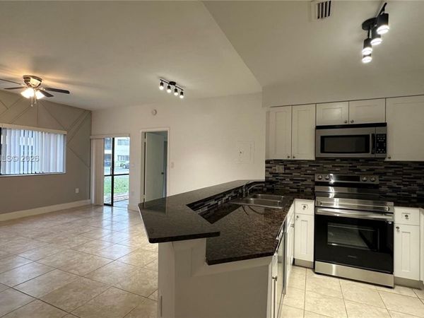 2445 SW 18th Ter , Unit 1102, Fort Lauderdale, FL 33315