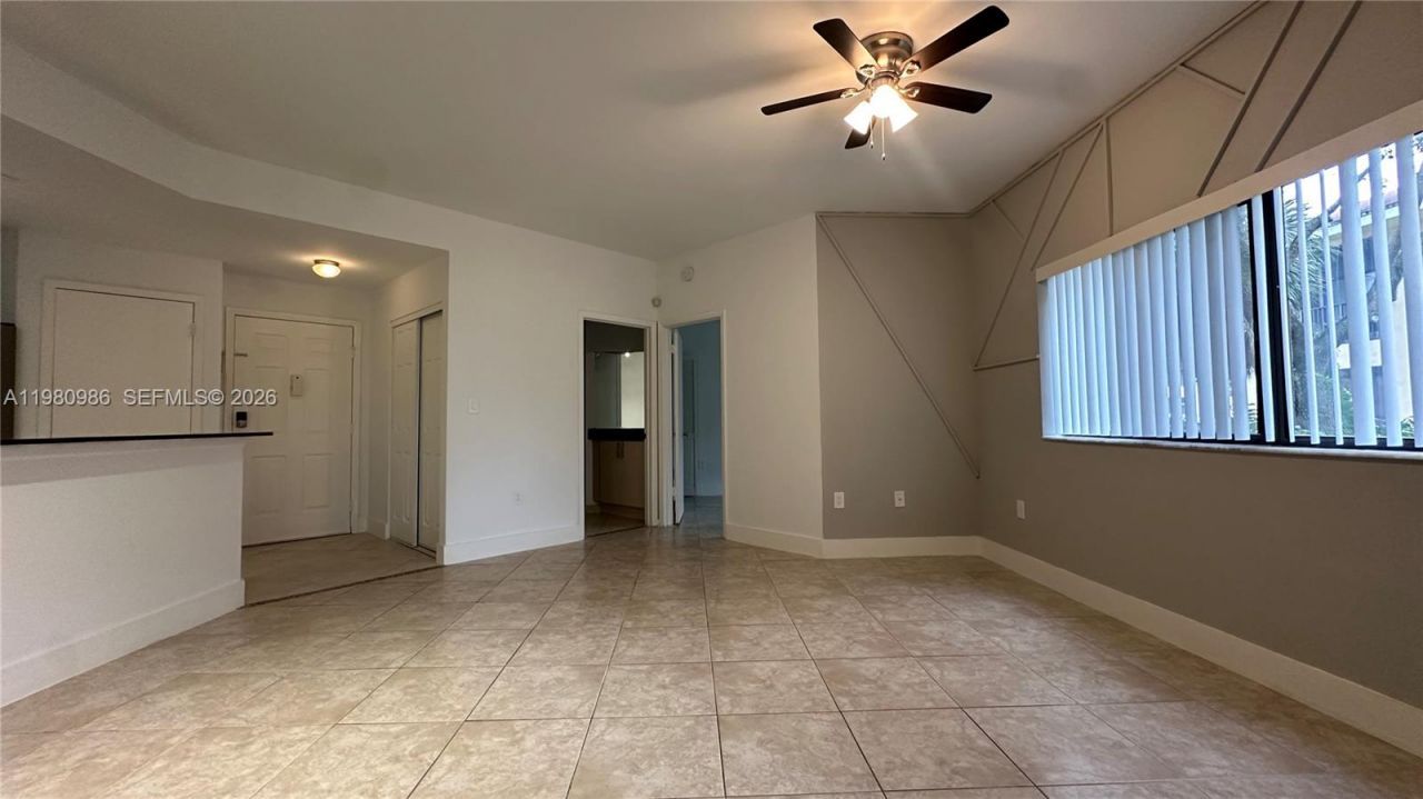 2445 SW 18th Ter , Unit 1102, Fort Lauderdale, FL 33315 Photo