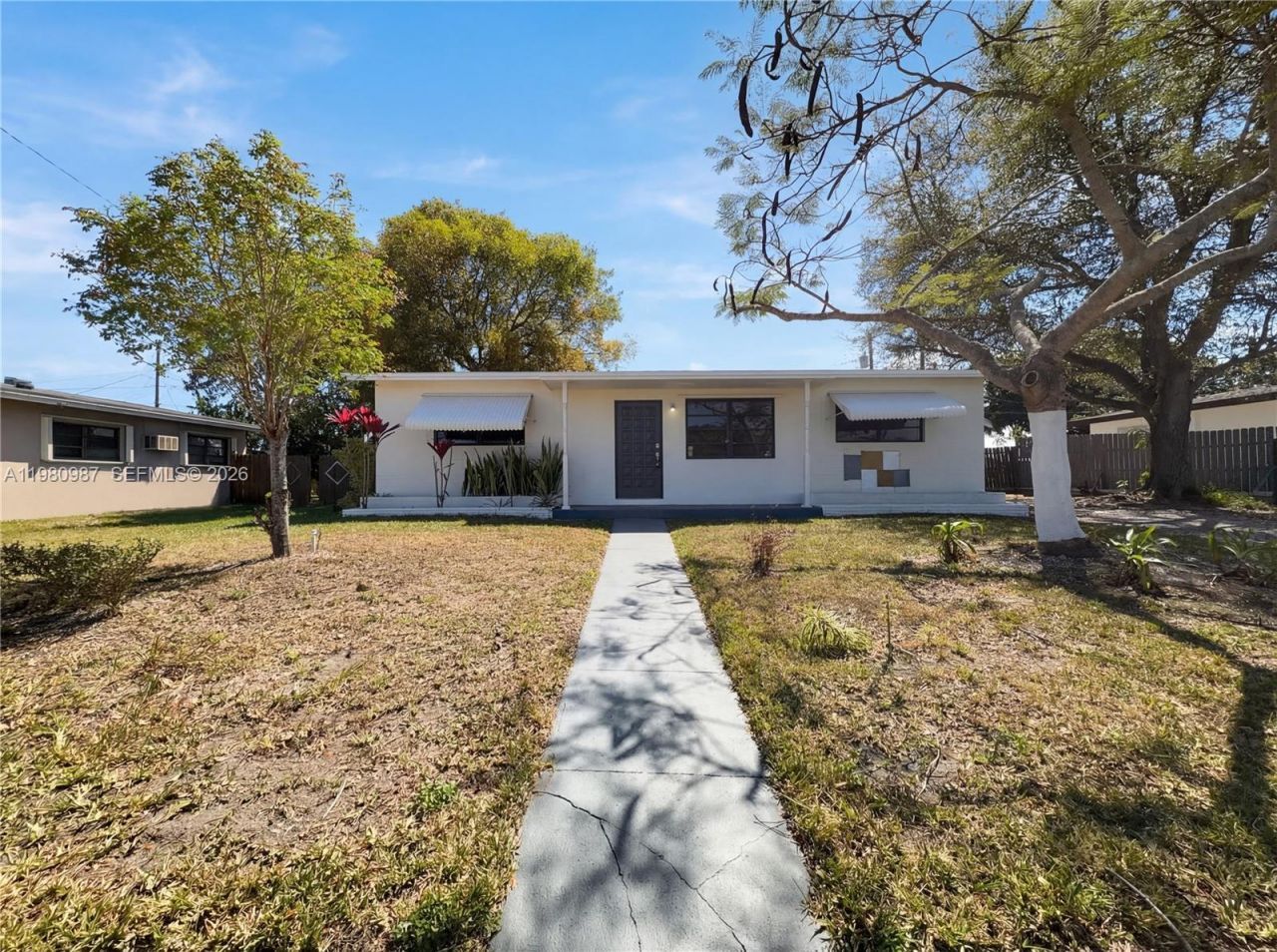 12230 SW 187th Ter, Miami, FL 33177 Photo