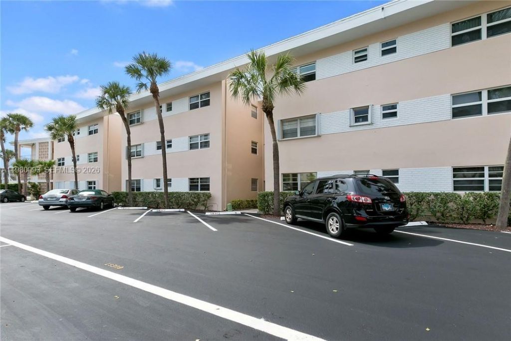 1481 S Ocean Blvd, Unit 106E, Lauderdale by the Sea, FL 33062 Photo