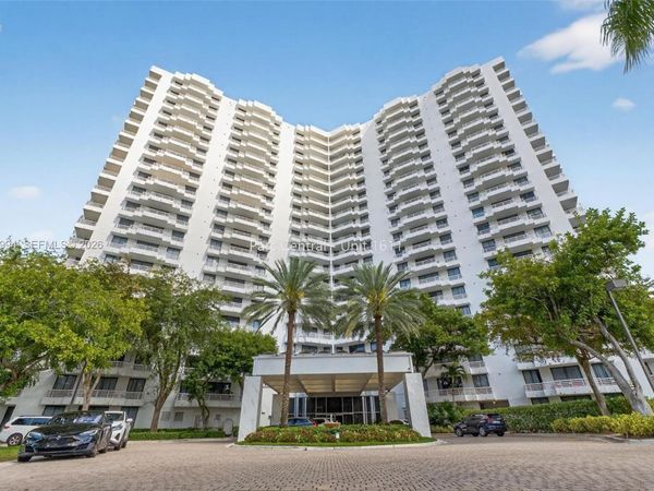 3300 NE 192nd St, Unit 1611, Aventura, FL 33180