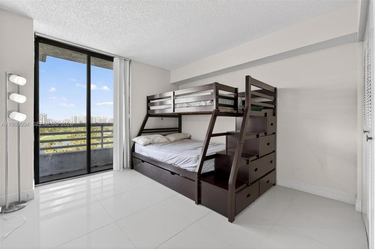 3300 NE 192nd St, Unit 1611, Aventura, FL 33180 Photo