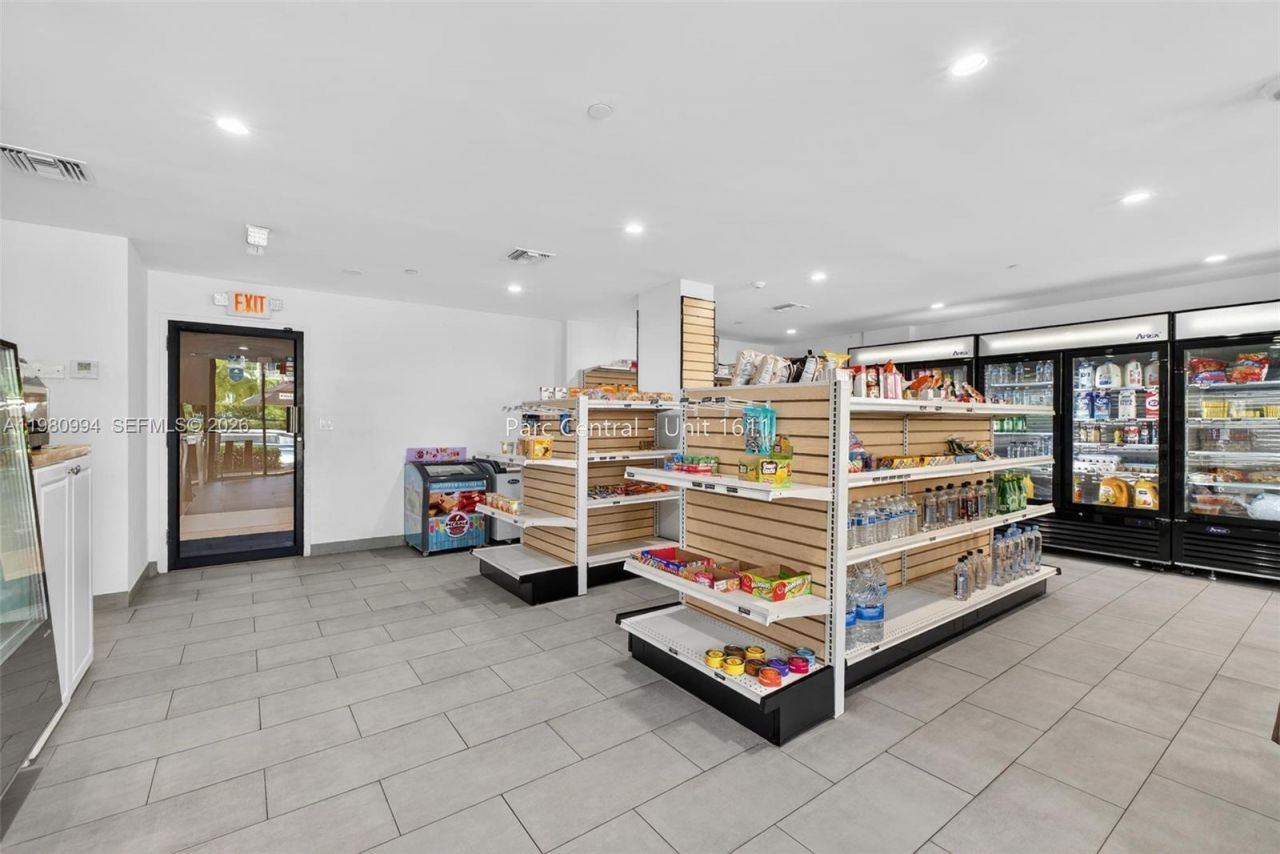 3300 NE 192nd St, Unit 1611, Aventura, FL 33180 Photo