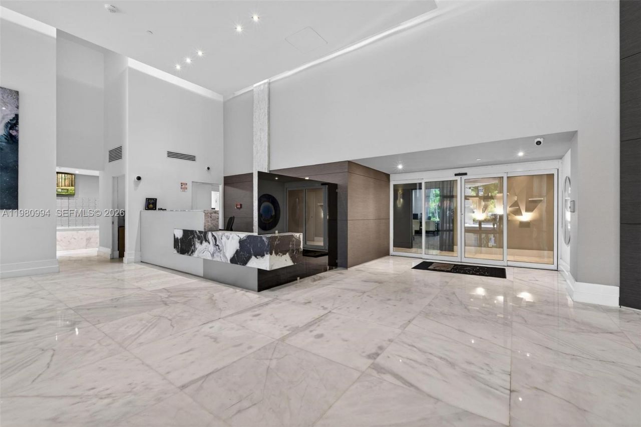 3300 NE 192nd St, Unit 1611, Aventura, FL 33180 Photo