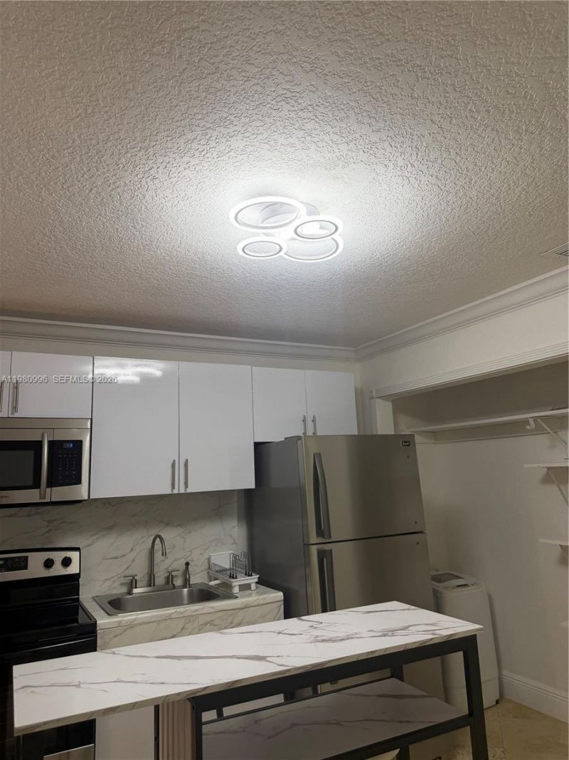 5435 SW 153rd Ave Rd, Unit 2FL, Miami, FL 33185 Photo