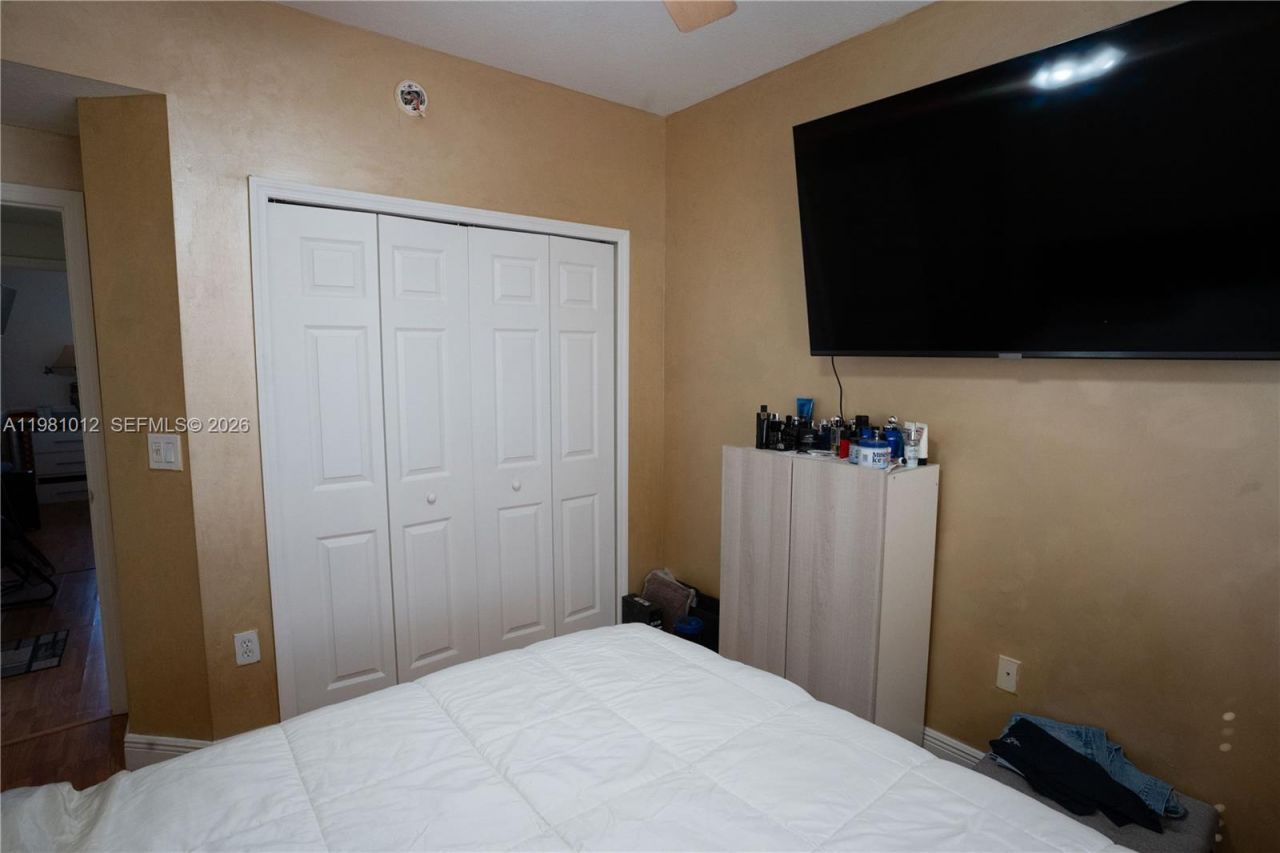 8520 NW 139 Ter, Unit 1607, Miami, FL 33150 Photo