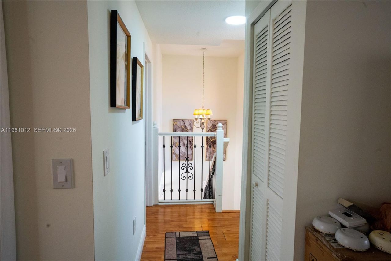 8520 NW 139 Ter, Unit 1607, Miami, FL 33150 Photo