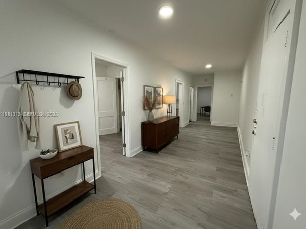 1560 SW 5th St, Unit 11, Miami, FL 33135