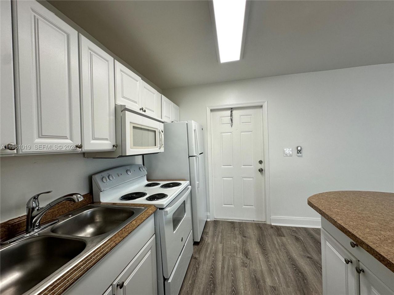 1411 N Dixie Hwy, Unit 4, Fort Lauderdale, FL 33304 Photo