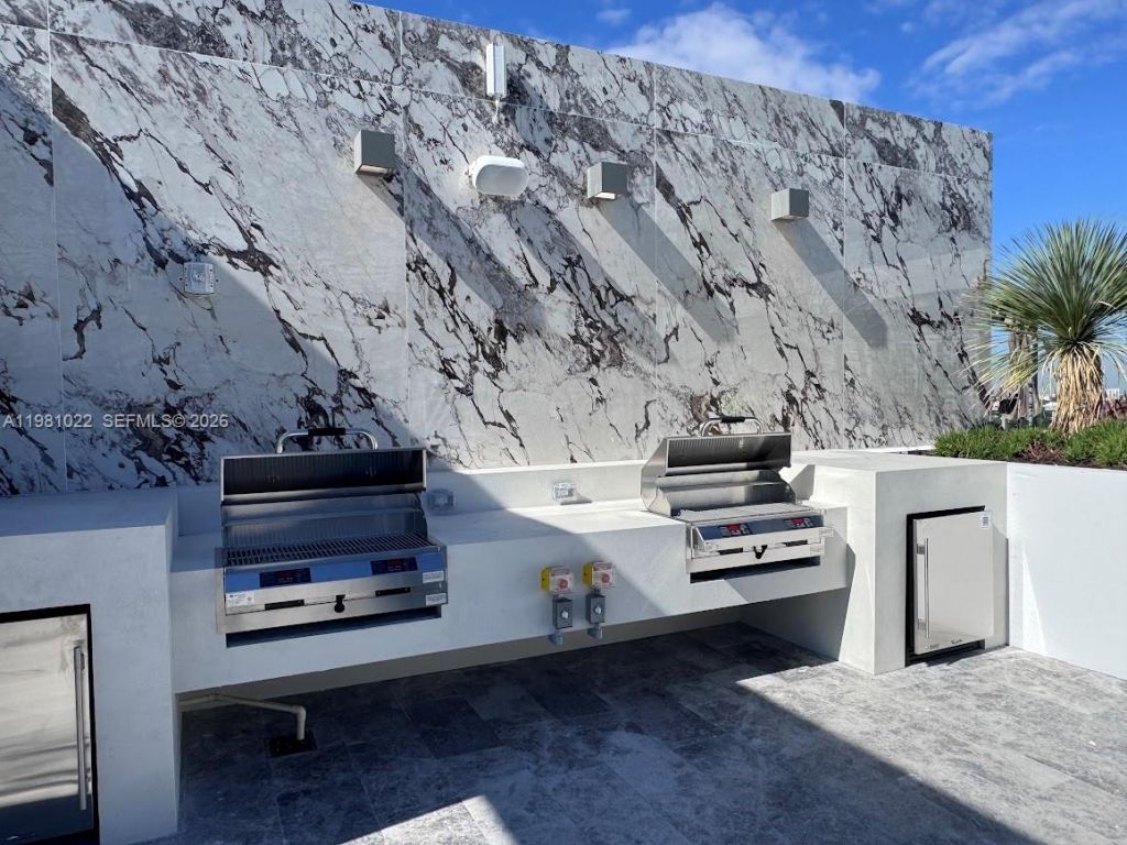 1611 SW 2nd Av , Unit 306, Miami, FL 33129 Photo