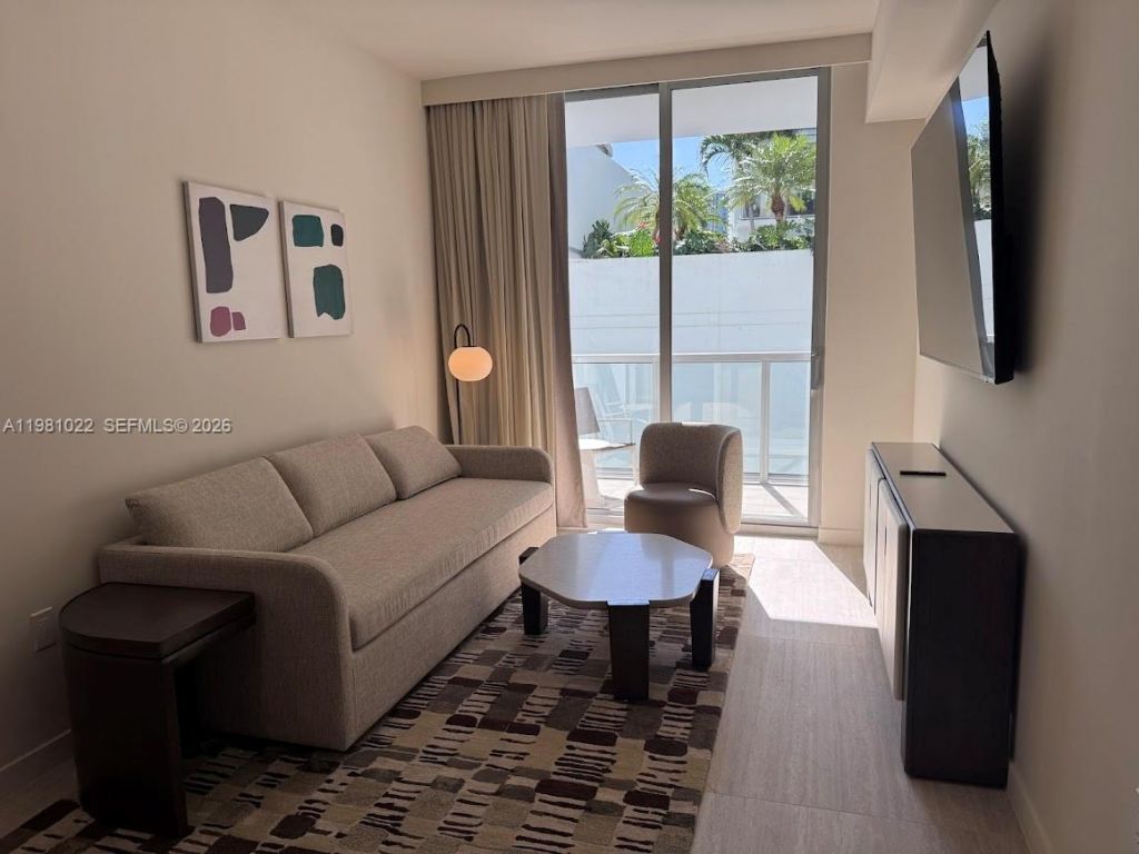 1611 SW 2nd Av , Unit 306, Miami, FL 33129 Photo