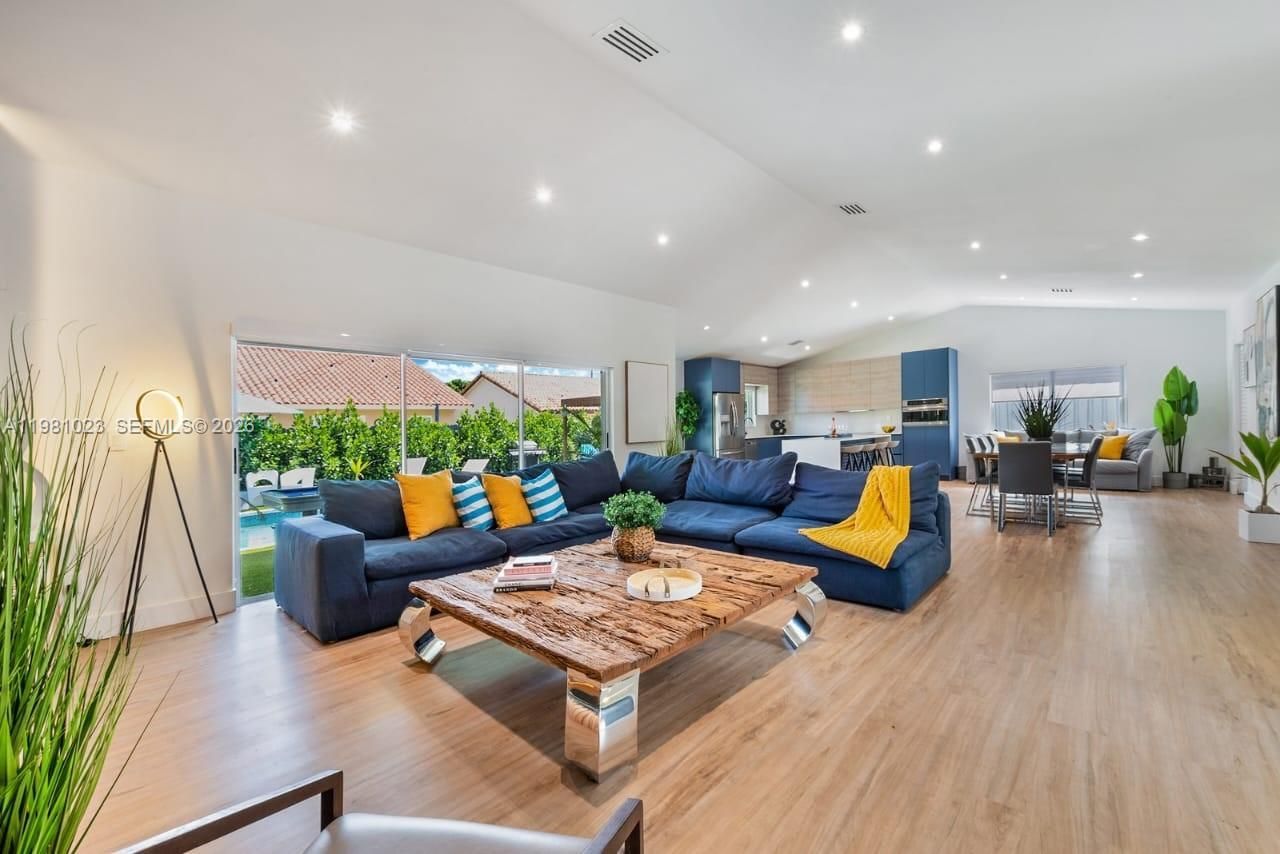 14481 SW 161st St , Miami, FL 33177 Photo