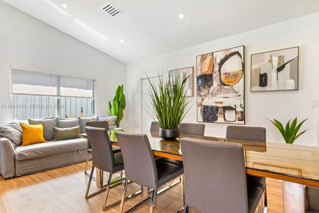 14481 SW 161st St , Miami, FL 33177 Photo