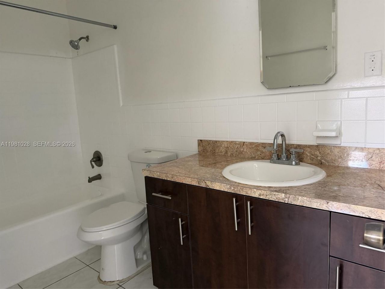 1445 W 28th St , Unit 6, Hialeah, FL 33010 Photo