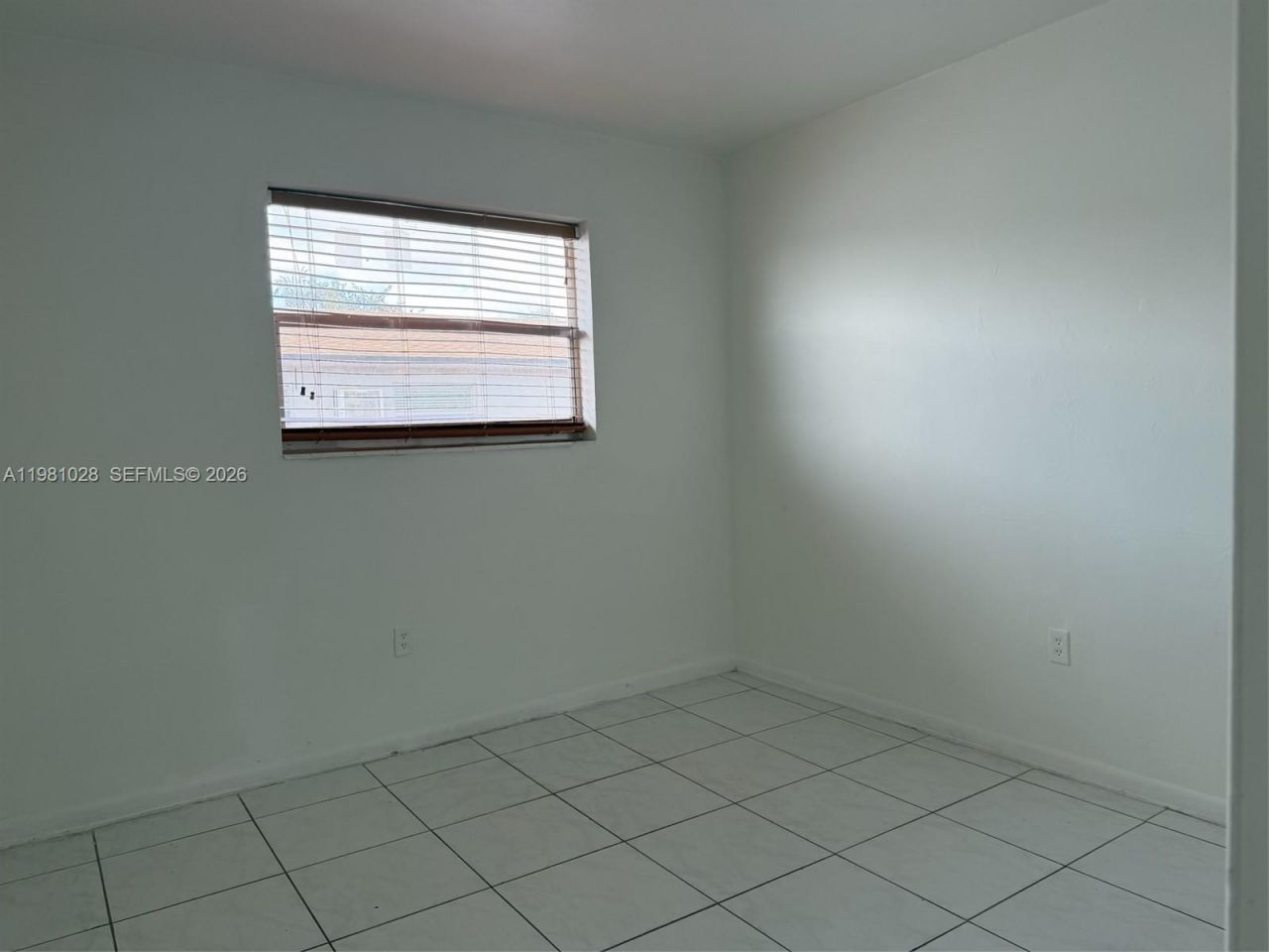 1445 W 28th St , Unit 6, Hialeah, FL 33010 Photo
