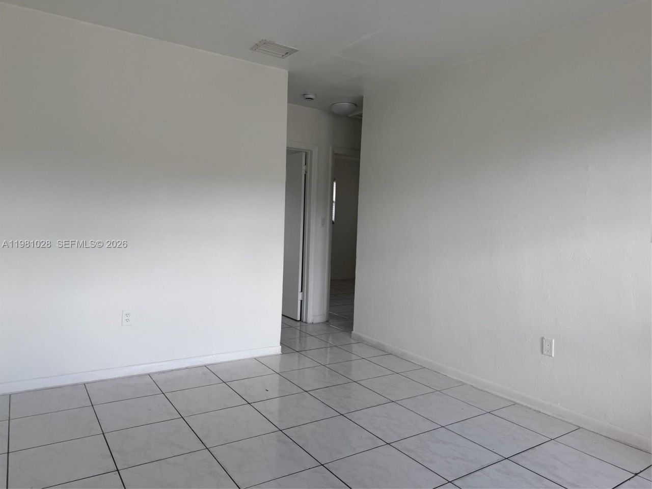 1445 W 28th St , Unit 6, Hialeah, FL 33010 Photo