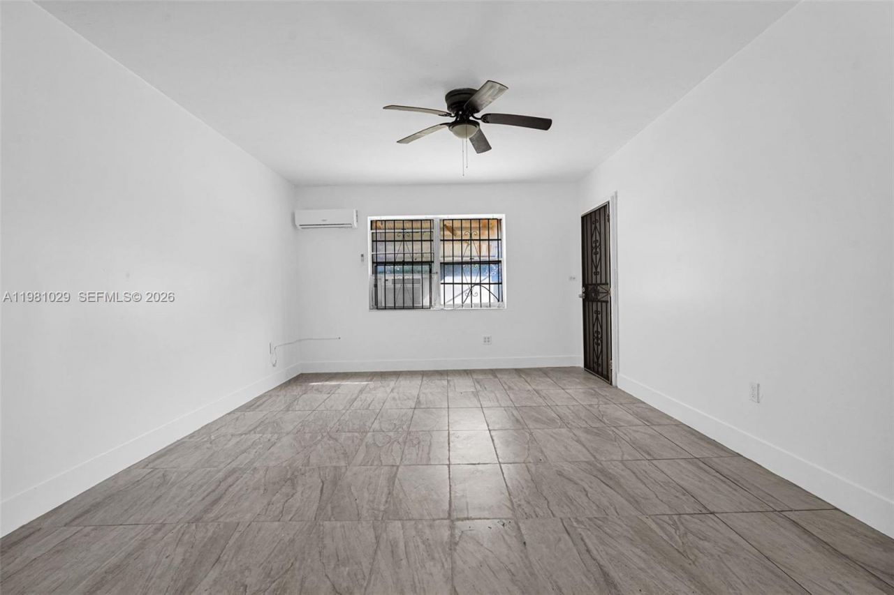14600 NE 14th Ave , Unit 1, Miami, FL 33161 Photo