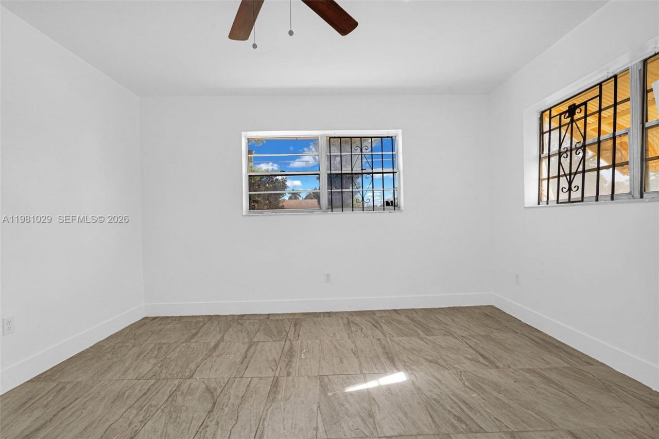 14600 NE 14th Ave , Unit 1, Miami, FL 33161 Photo