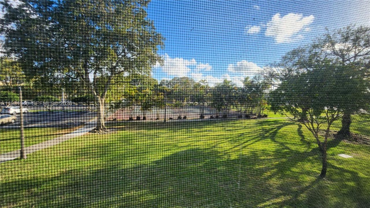 5750 NW 64th Ave, Unit 208, Tamarac, FL 33319 Photo