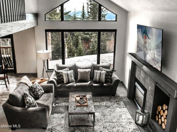 27 The Glades , Unit 2C, Sandpoint, ID 83864