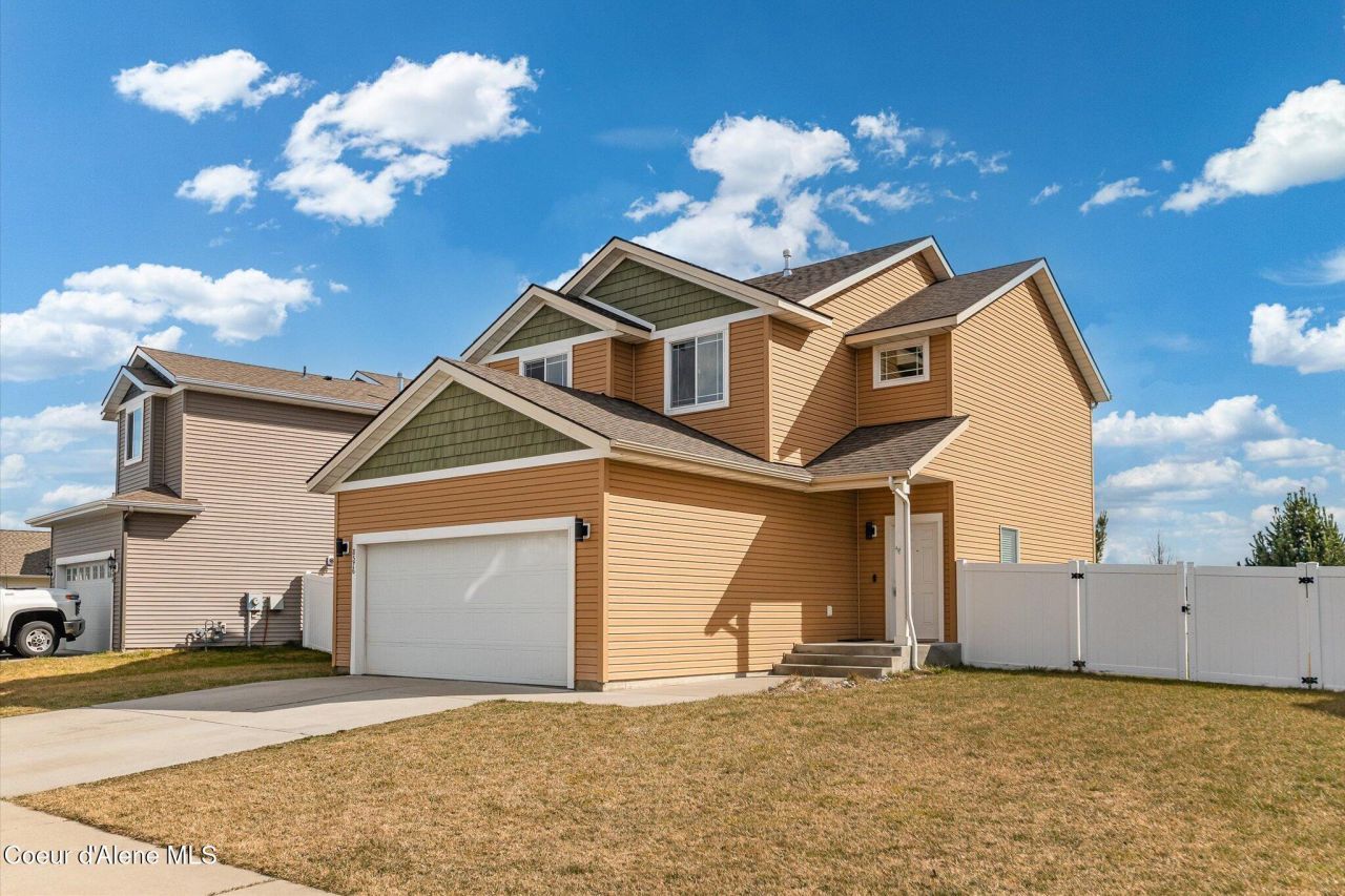 8576 N Haddon St  primary photo