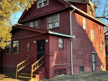12628 Iroquois Avenue, Cleveland, OH 44108