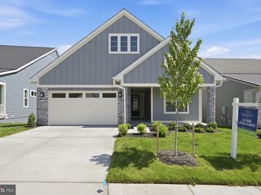 106 RHODODENDRON COURT, LAKE FREDERICK, VA 22630