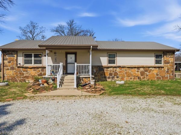 28254 S 4310 Road, Vinita, OK 74301