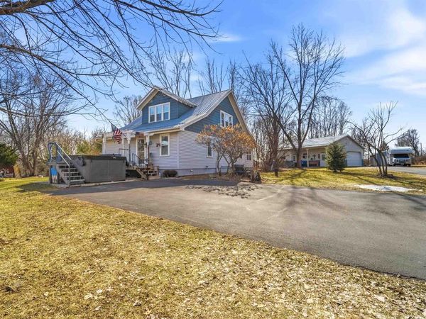 N3512 COUNTY ROAD D, New London, WI 54961