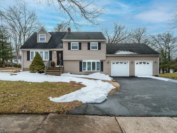 75 Longport Rd, Wayne, NJ 07470