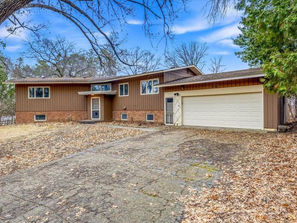 3790 Rustic Place, Shoreview, MN 55126