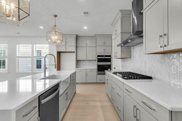 746 Minton Road Photo 6