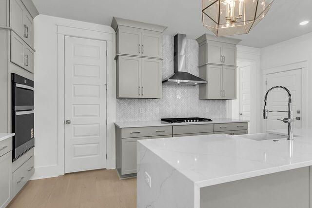 746 Minton Road Photo 7