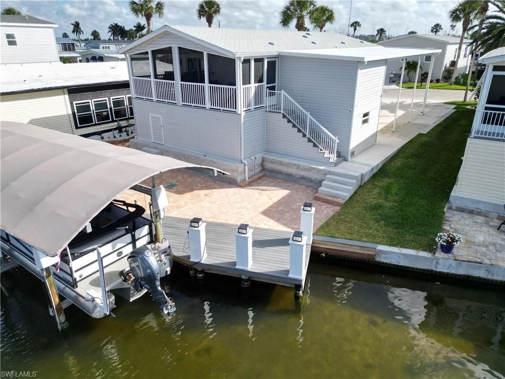 17820 Peppard Dr, Fort Myers Beach, FL 33931 Photo