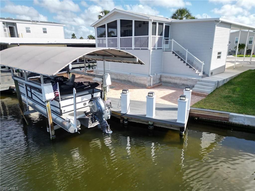 17820 Peppard Dr, Fort Myers Beach, FL 33931 Photo