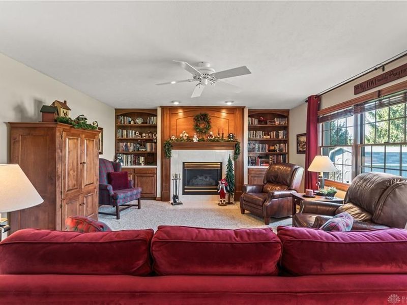 807 Claymore Court, Tipp City, OH 45371 Photo 10