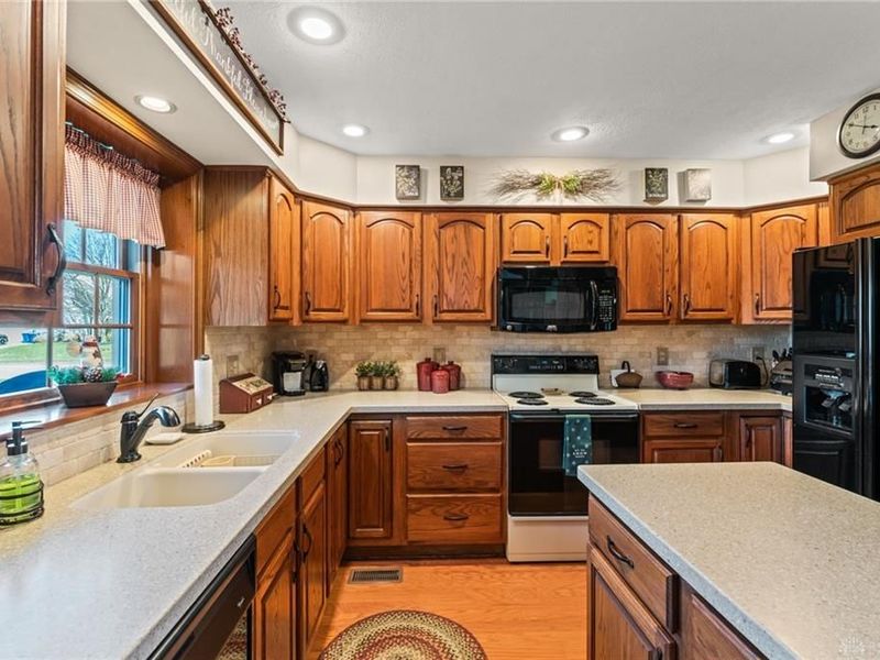 807 Claymore Court, Tipp City, OH 45371 Photo 15