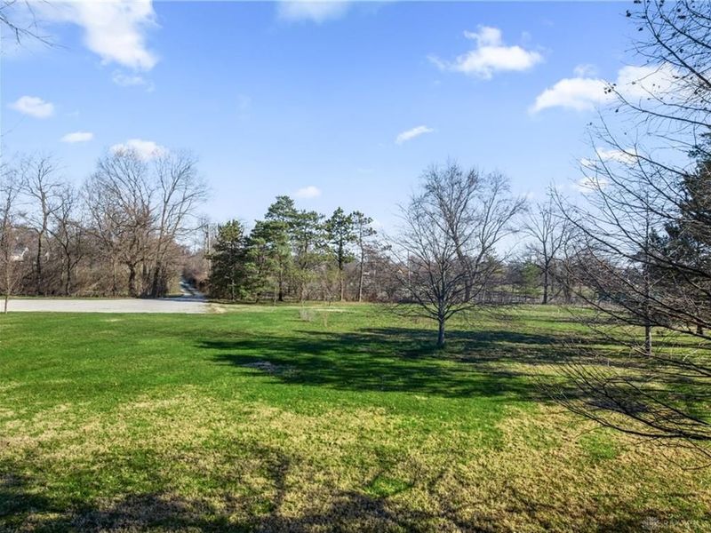 402 Wilson Park Drive, Miamisburg, OH 45342 Photo 3