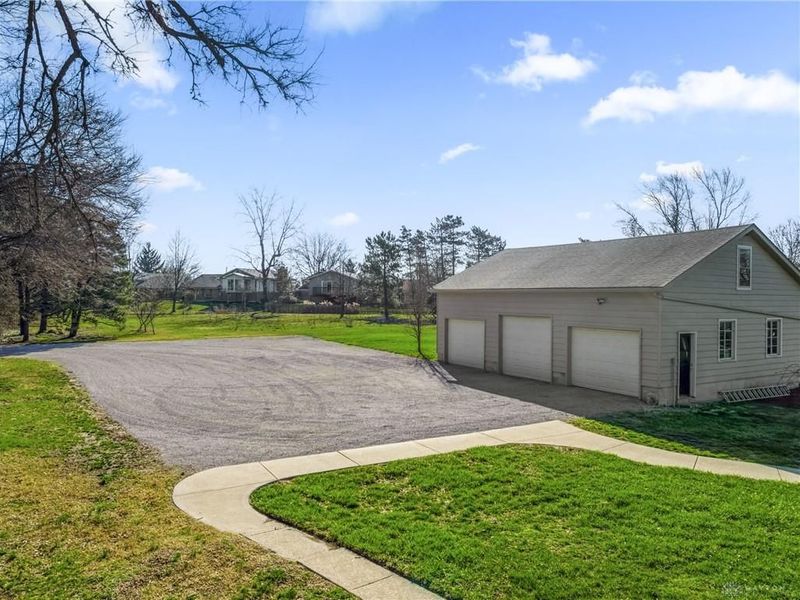 402 Wilson Park Drive, Miamisburg, OH 45342 Photo 65