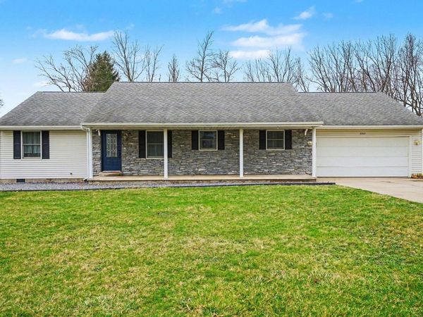 3363 N Old Farm Road, Warsaw, IN 46582