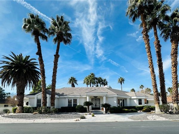 212 Dalmatian Lane, Las Vegas, NV 89107