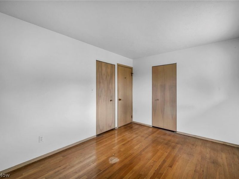 24419 Ronan Road, Bedford Heights, OH 44146 Photo 30